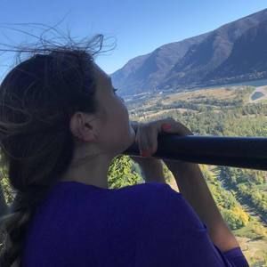 Meet your Posher, Julie